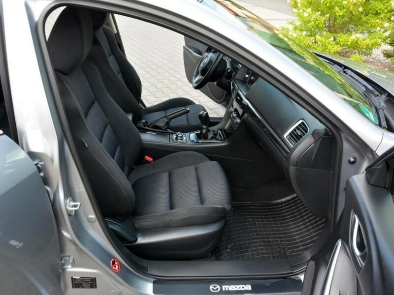 Mazda 6 104 tys przebieg SkyActive Duża Navi 2xParktronic RVM ALU17 Nowe opon III (2012-)