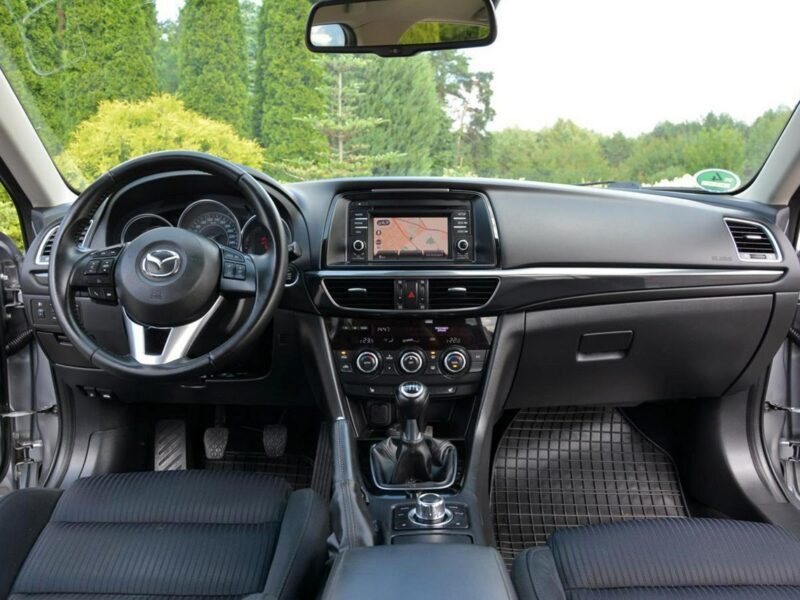 Mazda 6 104 tys przebieg SkyActive Duża Navi 2xParktronic RVM ALU17 Nowe opon III (2012-)