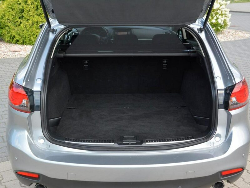 Mazda 6 104 tys przebieg SkyActive Duża Navi 2xParktronic RVM ALU17 Nowe opon III (2012-)
