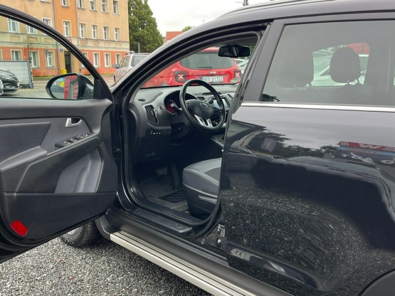Kia Sportage 2.0 Diesel Automat 4x4 Bogato Wyposażony Zarejestrowany Ubezpieczony III (2010-2015)