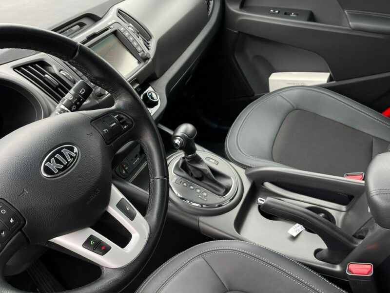Kia Sportage 2.0 Diesel Automat 4x4 Bogato Wyposażony Zarejestrowany Ubezpieczony III (2010-2015)
