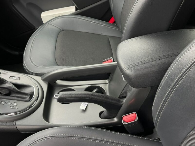 Kia Sportage 2.0 Diesel Automat 4x4 Bogato Wyposażony Zarejestrowany Ubezpieczony III (2010-2015)