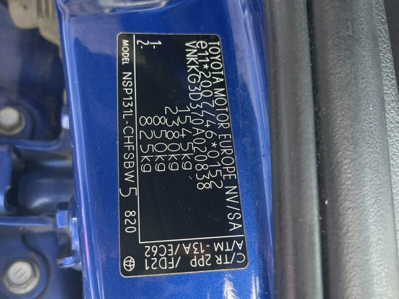 Toyota Yaris Style Klimatyzacja Kamera Ks. serwisowa III (2011-2019)