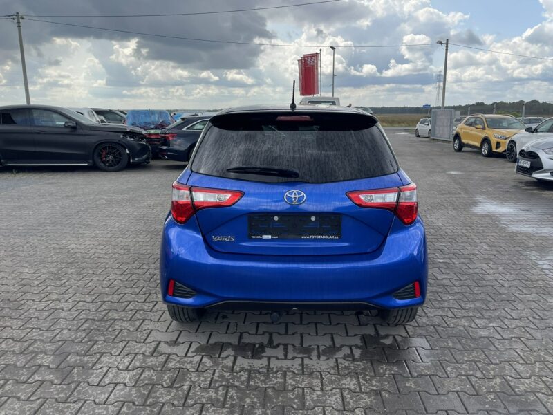 Toyota Yaris Style Klimatyzacja Kamera Ks. serwisowa III (2011-2019)