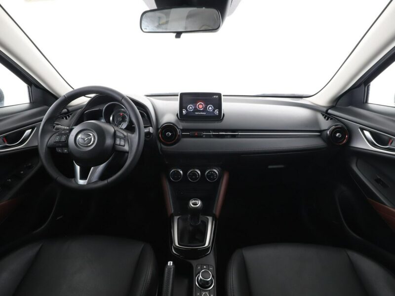 Mazda CX-3 skóra navi klima auto kamera i czujniki parkowania