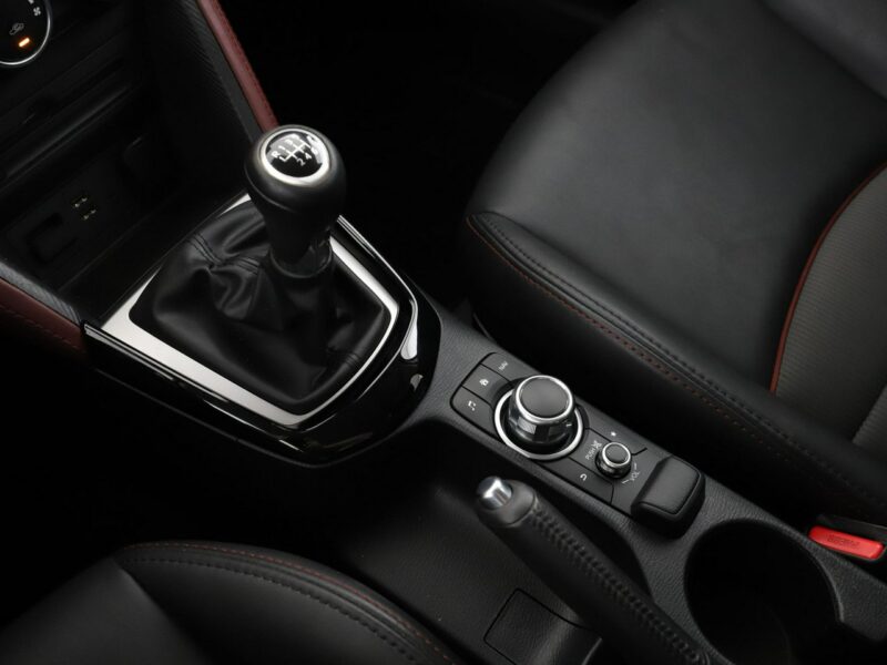 Mazda CX-3 skóra navi klima auto kamera i czujniki parkowania