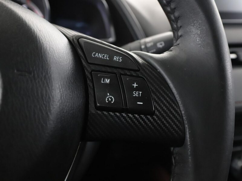 Mazda CX-3 skóra navi klima auto kamera i czujniki parkowania