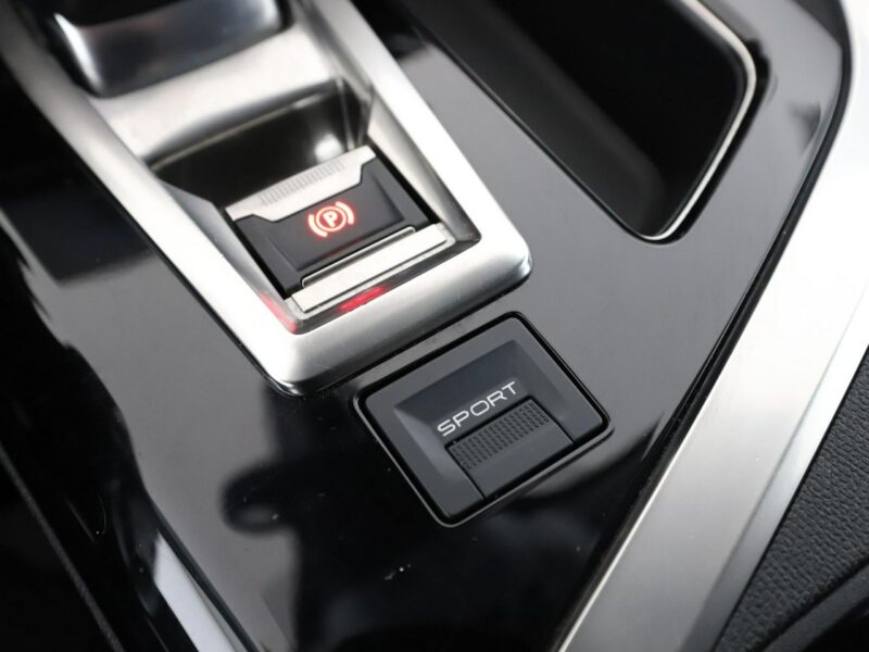 Peugeot 3008 Automat Navi Klimatyzacja Czujniki parkowania Bluetooth II (2016-)