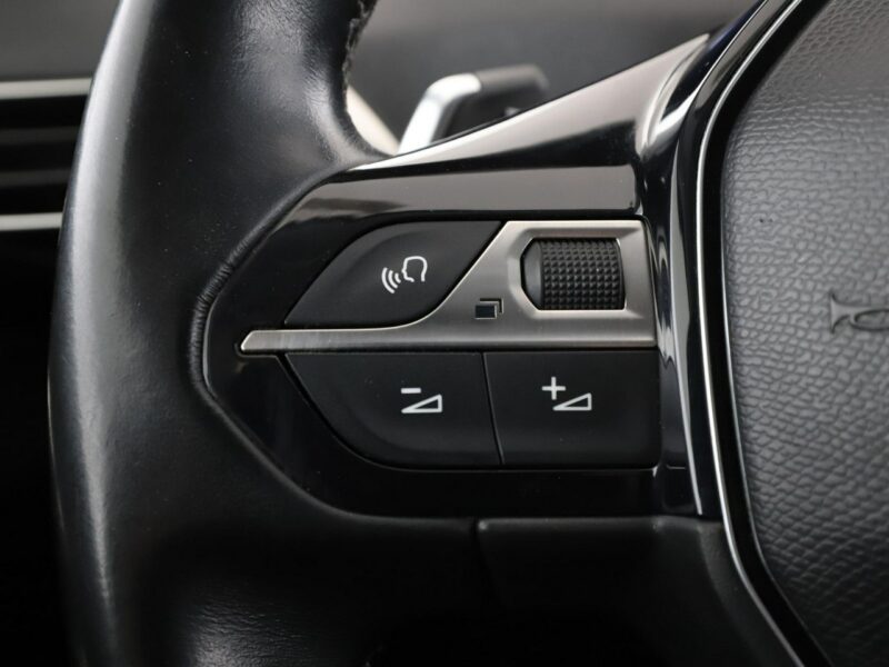 Peugeot 3008 Automat Navi Klimatyzacja Czujniki parkowania Bluetooth II (2016-)