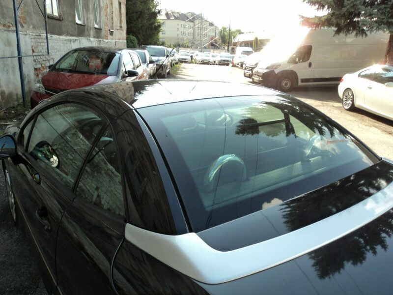 Peugeot 207 sprzedam ładnego peugeota z 2010r cabri 1.6 hdi