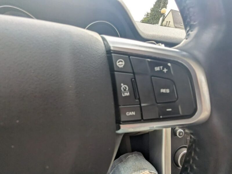 Land Rover Discovery Sport 2.0 D TD4 HSE4x4/BEZWYPADKOWY/SALON PL/serwis/super stan!