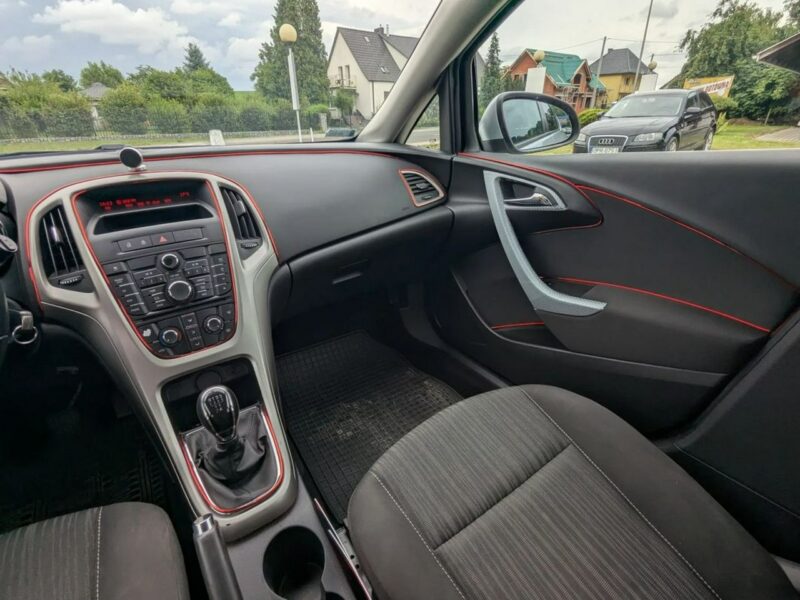 Opel Astra 1.6 ecotec/rSALON PL/I właściciel/bezwypadek/bardzo dobry stan J (2009-2019)
