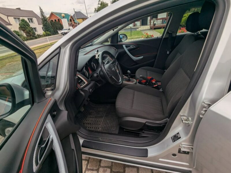 Opel Astra 1.6 ecotec/rSALON PL/I właściciel/bezwypadek/bardzo dobry stan J (2009-2019)