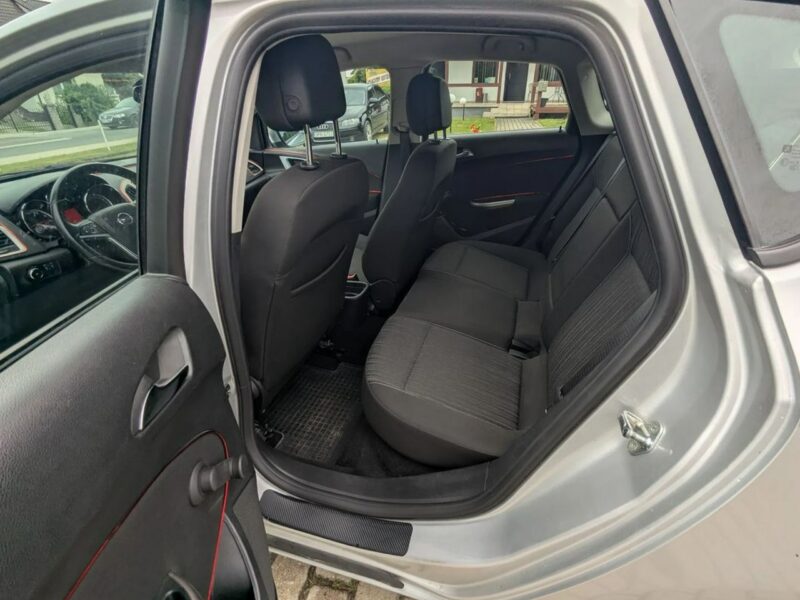 Opel Astra 1.6 ecotec/rSALON PL/I właściciel/bezwypadek/bardzo dobry stan J (2009-2019)