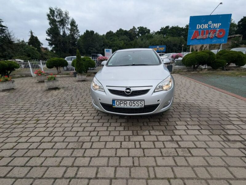 Opel Astra 1.6 ecotec/rSALON PL/I właściciel/bezwypadek/bardzo dobry stan J (2009-2019)