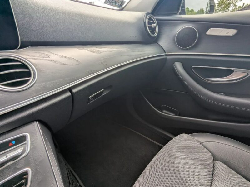 Mercedes E 220 Bezwypadkowy/serwisowanyASO/SALON PL/I właściciel/oświetlenie Ambiente W214 (2023-)