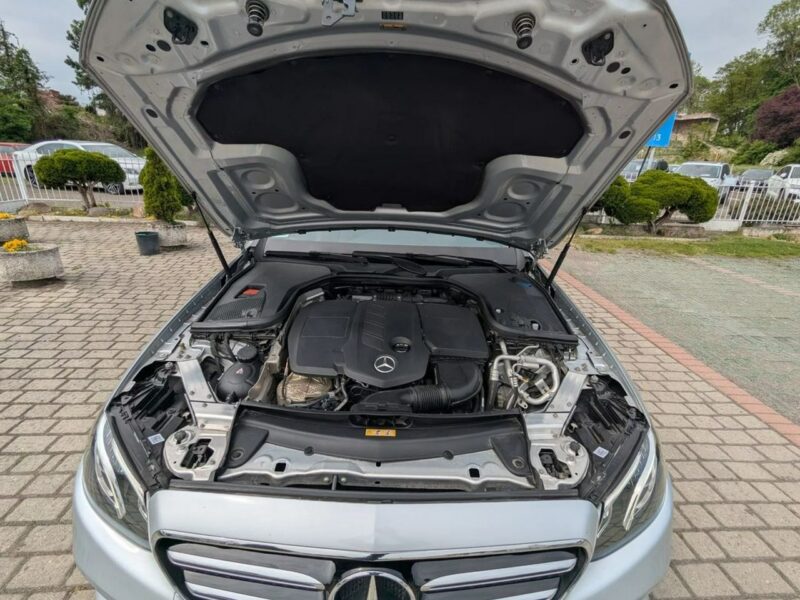 Mercedes E 220 Bezwypadkowy/serwisowanyASO/SALON PL/I właściciel/oświetlenie Ambiente W214 (2023-)