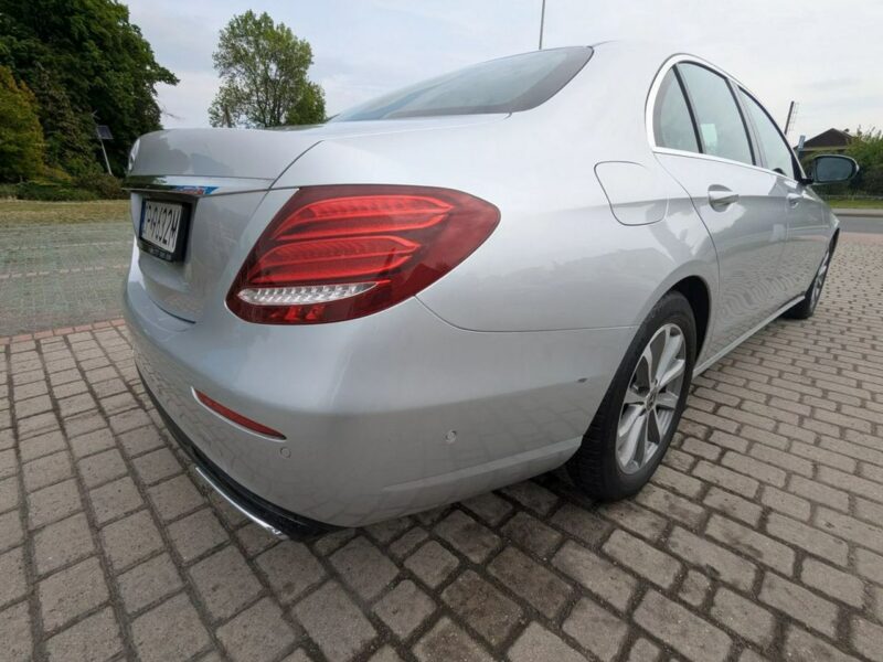 Mercedes E 220 Bezwypadkowy/serwisowanyASO/SALON PL/I właściciel/oświetlenie Ambiente W214 (2023-)