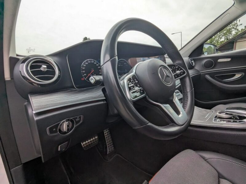 Mercedes E 220 Bezwypadkowy/serwisowanyASO/SALON PL/I właściciel/oświetlenie Ambiente W214 (2023-)