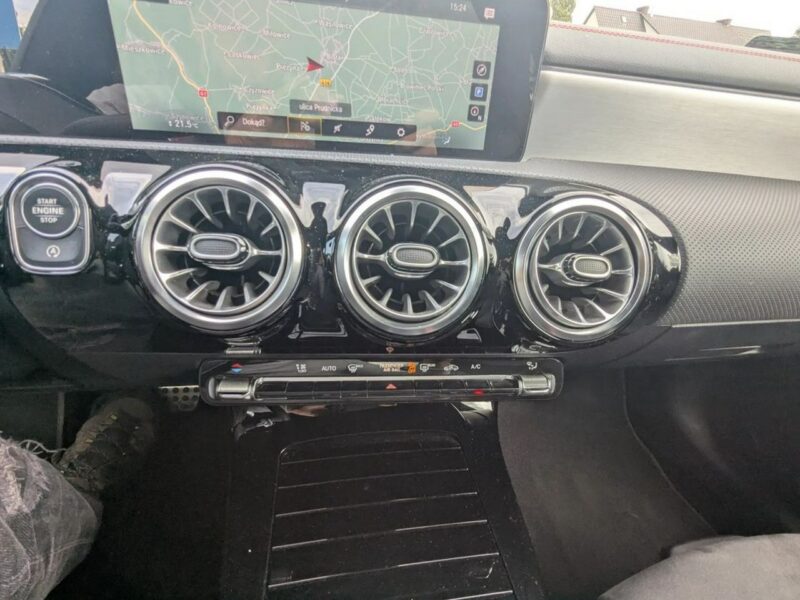 Mercedes CLA 180 bezwypadek/AMG 1.3 benz/SalonPolska/I właściciel/serwis ASO/super stan II (2019-)