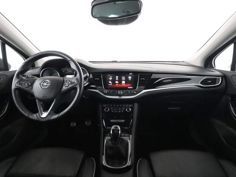 Opel Astra Innovation skóra navi kamera grzane fotele FullLED tempomat J (2009-2019)