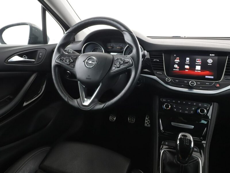 Opel Astra Innovation skóra navi kamera grzane fotele FullLED tempomat J (2009-2019)