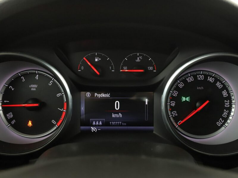 Opel Astra Innovation skóra navi kamera grzane fotele FullLED tempomat J (2009-2019)
