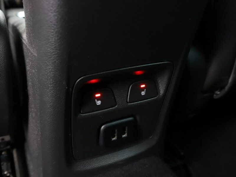 Opel Astra Innovation skóra navi kamera grzane fotele FullLED tempomat J (2009-2019)