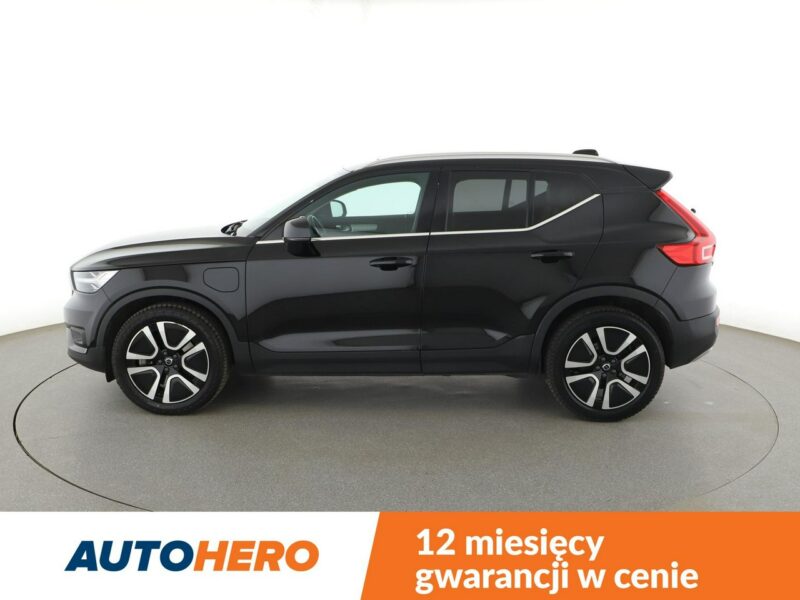 Volvo XC 40 Inscription PHEV T5 skóra panorama kamera360 grzane fotele navi Harman