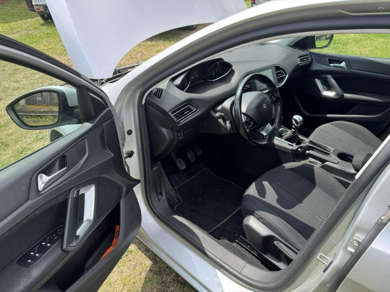 Peugeot 308 T9 (2014-2021)