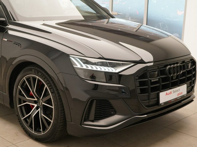 Audi Q8 60 TFSIe 462 KM Quattro Sline Virtual Kamera 360 ACC Head-Up Hak