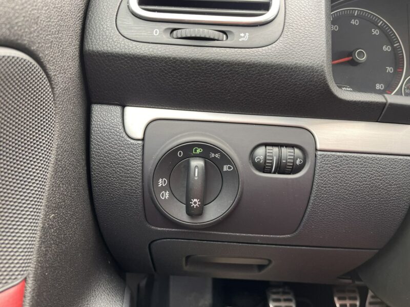 Volkswagen Eos 2.0TURBO 200KM Skóry Alu Xenon NAvi Climatronic Stan BDB Bezwypadkowy