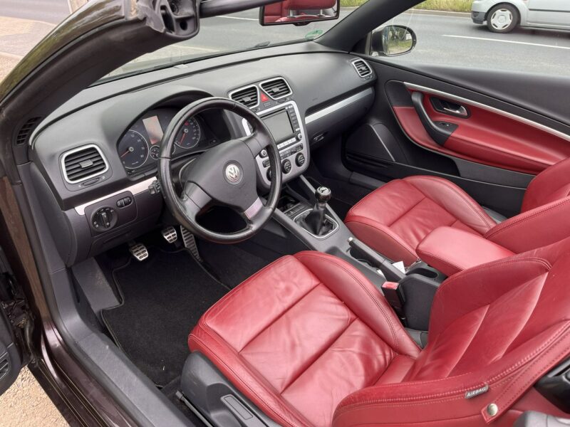 Volkswagen Eos 2.0TURBO 200KM Skóry Alu Xenon NAvi Climatronic Stan BDB Bezwypadkowy