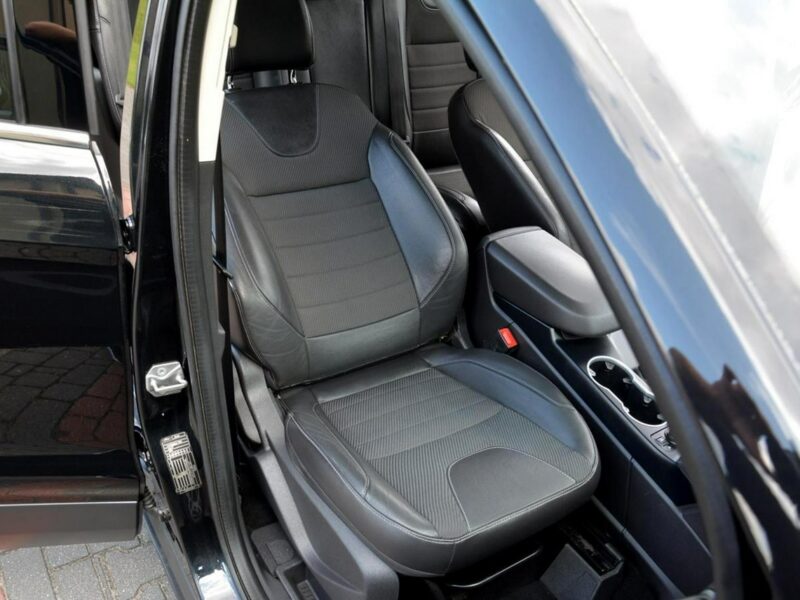 Ford Kuga 2.0TDCi(140KM)Navi Kamera Panorama ParkAssist Skóry Sony Alu17" ASO II (2012-)