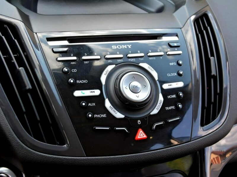 Ford Kuga 2.0TDCi(140KM)Navi Kamera Panorama ParkAssist Skóry Sony Alu17" ASO II (2012-)