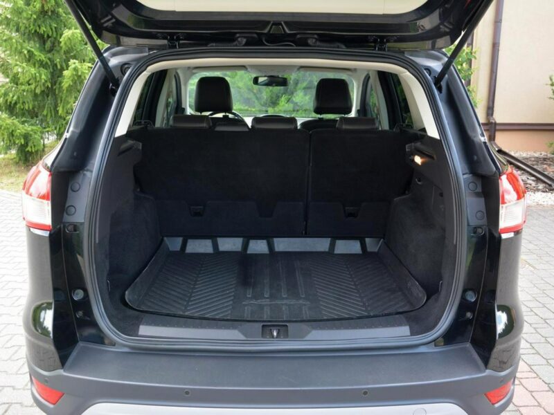 Ford Kuga 2.0TDCi(140KM)Navi Kamera Panorama ParkAssist Skóry Sony Alu17" ASO II (2012-)