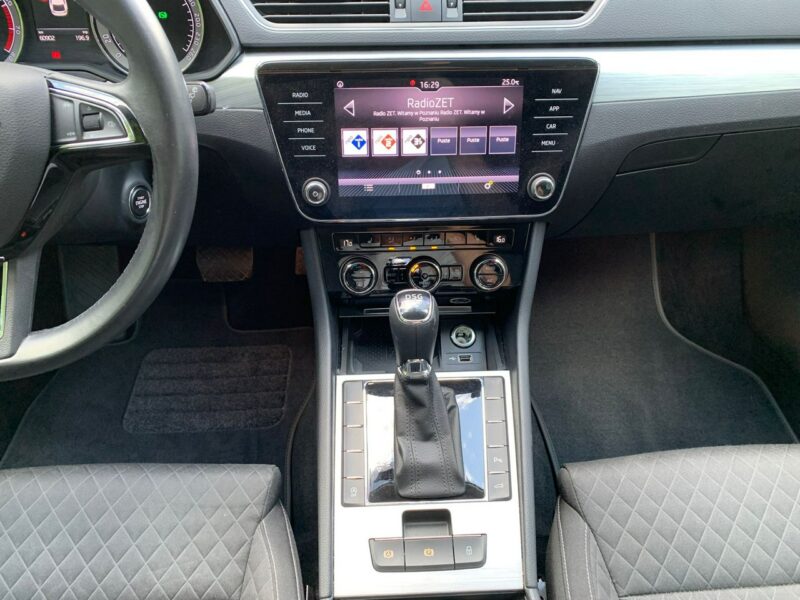 Škoda Superb 1.5 TSI DSG Zarejestrowany Serwisowany III (2015-2023)
