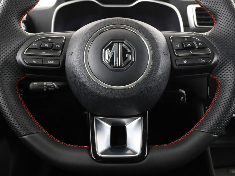 MG ZS LPG klima tempomat PDC
