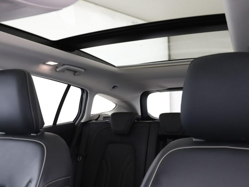 Ford Focus Automat Panorama Navi Automatyczna klimatyzacja Podgrzewane fotele Blt Mk4 (2018-)