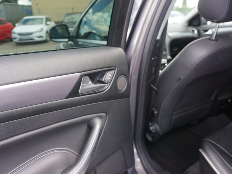 Ford Mondeo zarejestrowany, ubezpieczony Mk4 (2007-2014)