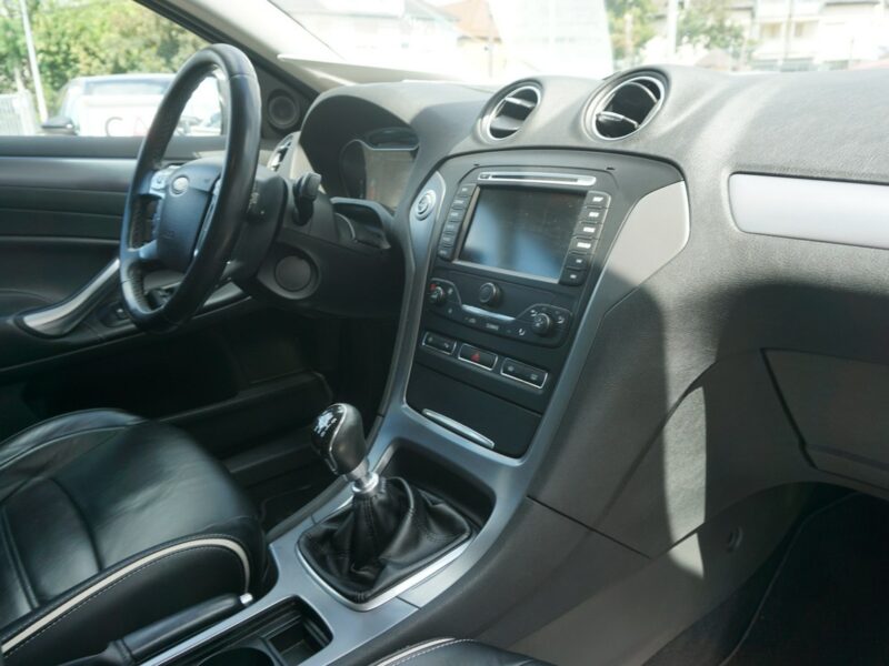 Ford Mondeo zarejestrowany, ubezpieczony Mk4 (2007-2014)