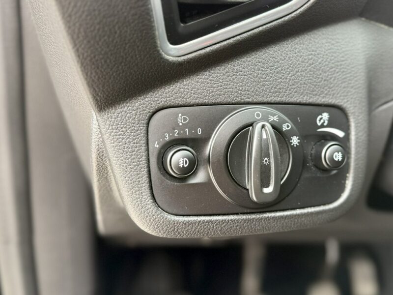 Ford Kuga Titanium,Navi,Półskóra,Serwis,Gwarancja II (2012-)