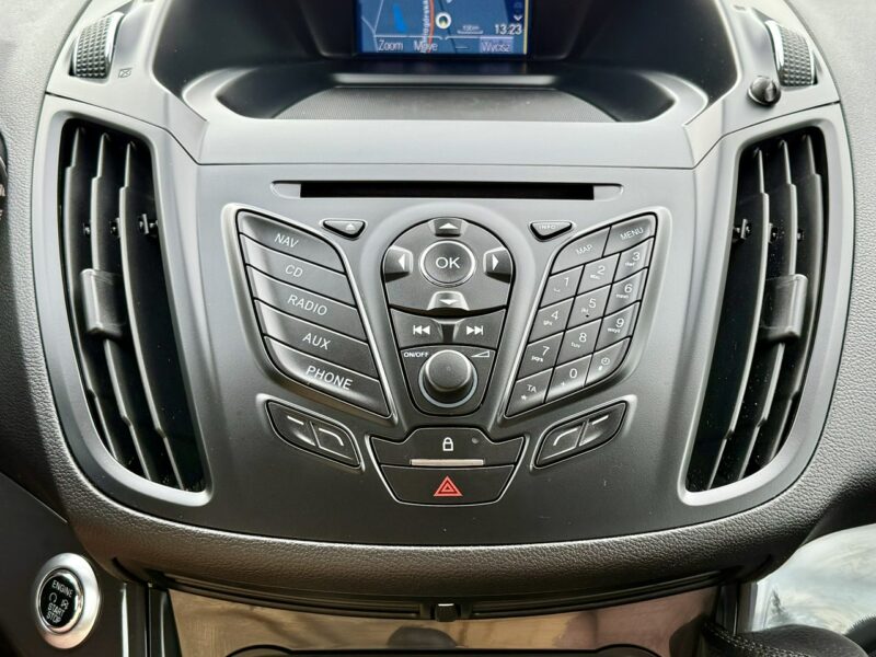 Ford Kuga Titanium,Navi,Półskóra,Serwis,Gwarancja II (2012-)