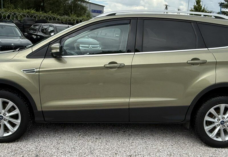 Ford Kuga Titanium,Navi,Półskóra,Serwis,Gwarancja II (2012-)