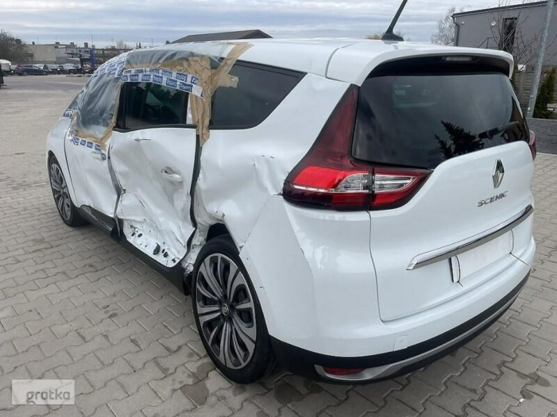 Renault Scenic RX4