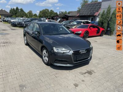 Audi A4 Navi Skóry Oryginalny przebieg B9 (2015-)