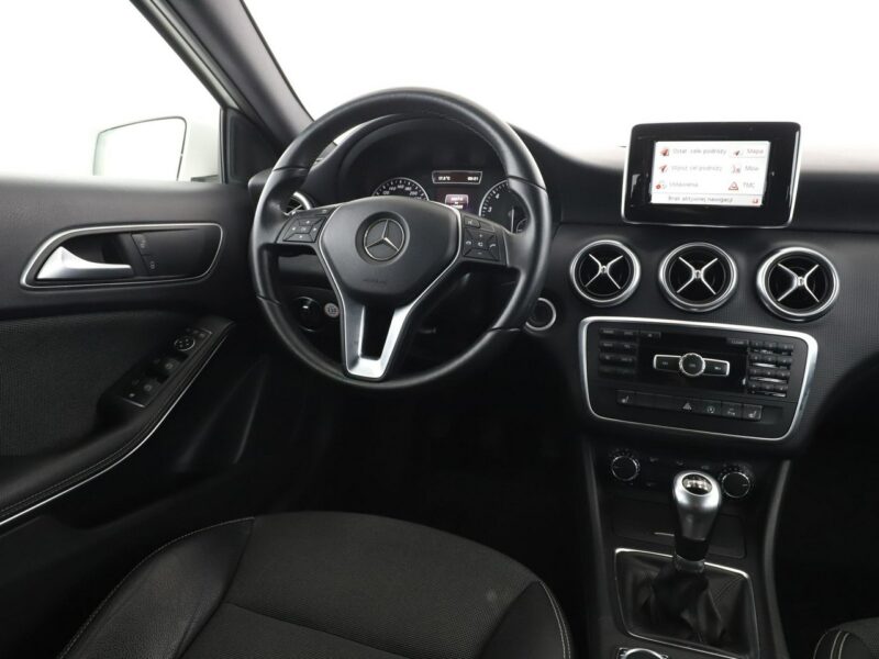 Mercedes A 180 GRATIS! Pakiet Serwisowy o wartości 1500 zł! W176 (2012-)