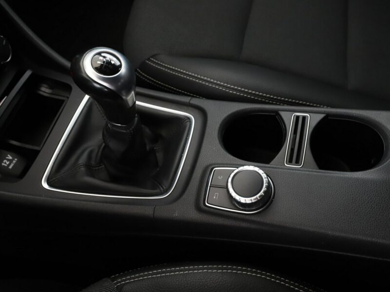 Mercedes A 180 GRATIS! Pakiet Serwisowy o wartości 1500 zł! W176 (2012-)