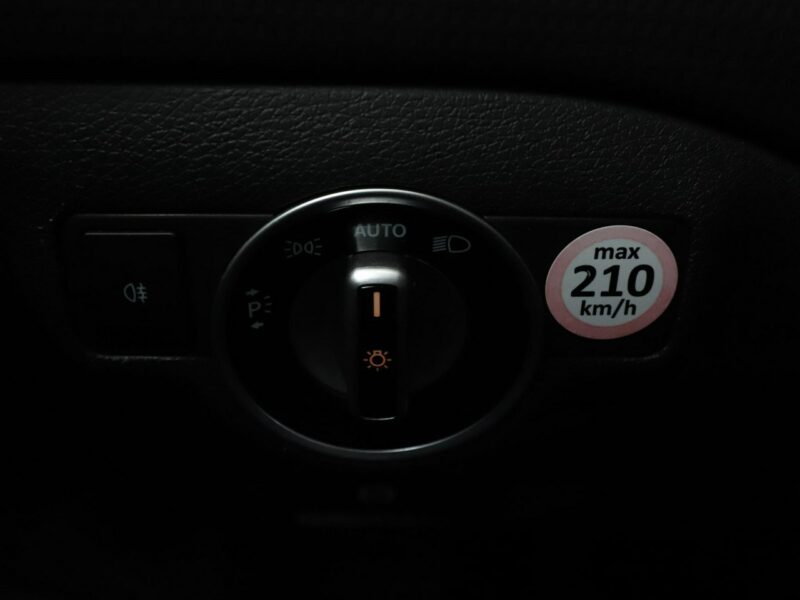 Mercedes A 180 GRATIS! Pakiet Serwisowy o wartości 1500 zł! W176 (2012-)