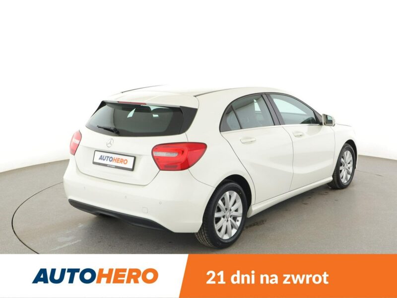 Mercedes A 180 GRATIS! Pakiet Serwisowy o wartości 1500 zł! W176 (2012-)